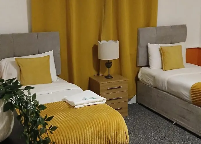 Big House In 4 Contractors Apartment Leeds (West Yorkshire)